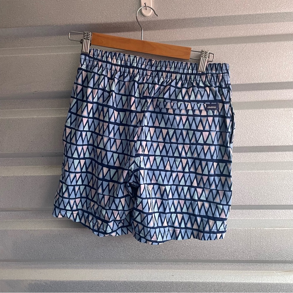 Chubbies NWT The Triangu-Laters 7" Swim Trunk - Picture 3 of 5